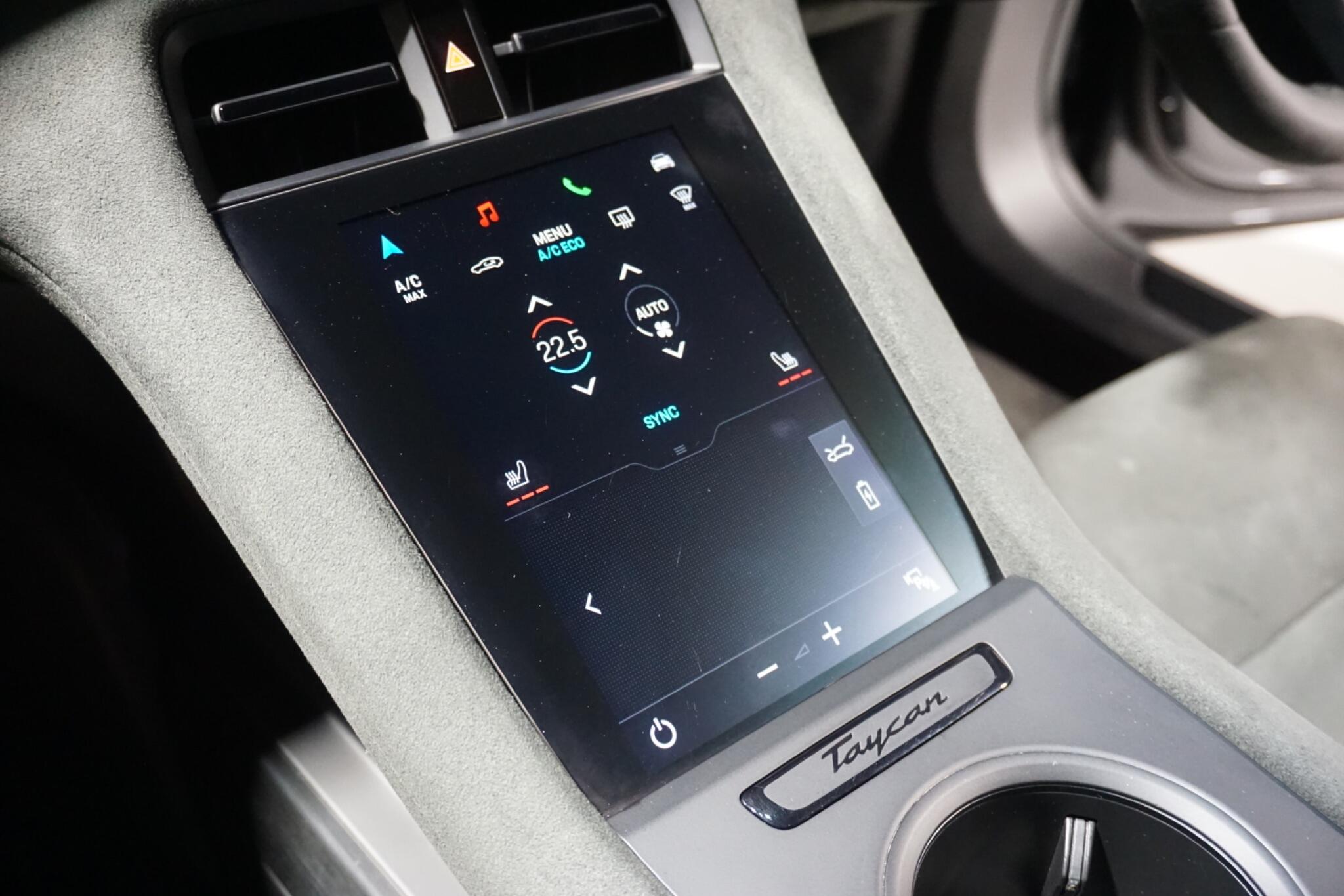 Porsche Taycan Performance Plus 93.4kWh GTS Sport Turismo 5dr Electric Auto 4WD (11kW Charger) (598 ps)